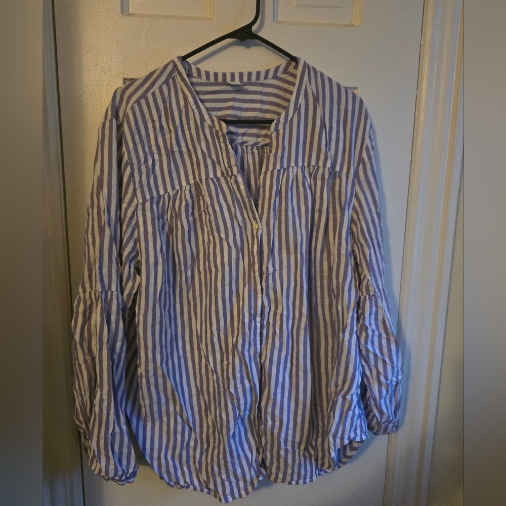Oldnavy Purple and White Striped  Long Sleeve Button Down Shirt